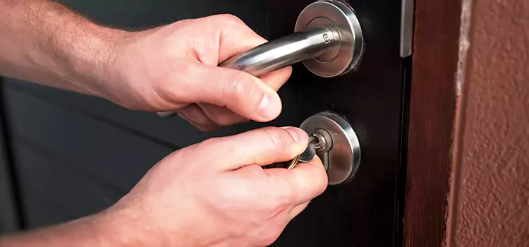Door Closer Repair & Installation Lakeville